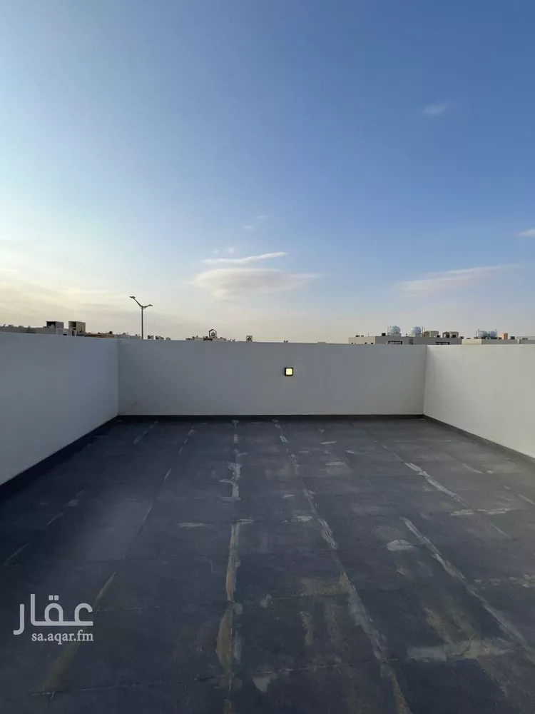 فيلا للبيع في شارع محمد بن أبي بكر القيم, حي المهدية, مدينة الرياض, منطقة الرياض 17