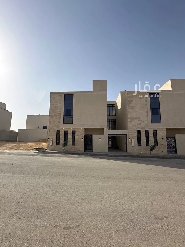 فيلا للبيع في شارع محمد بن هبة الله, حي المهدية, مدينة الرياض, منطقة الرياض
