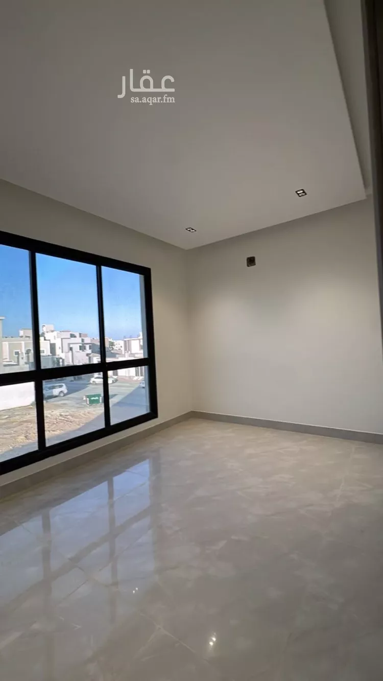 Villa for Sale in Riyadh Al Mahdiyah 17