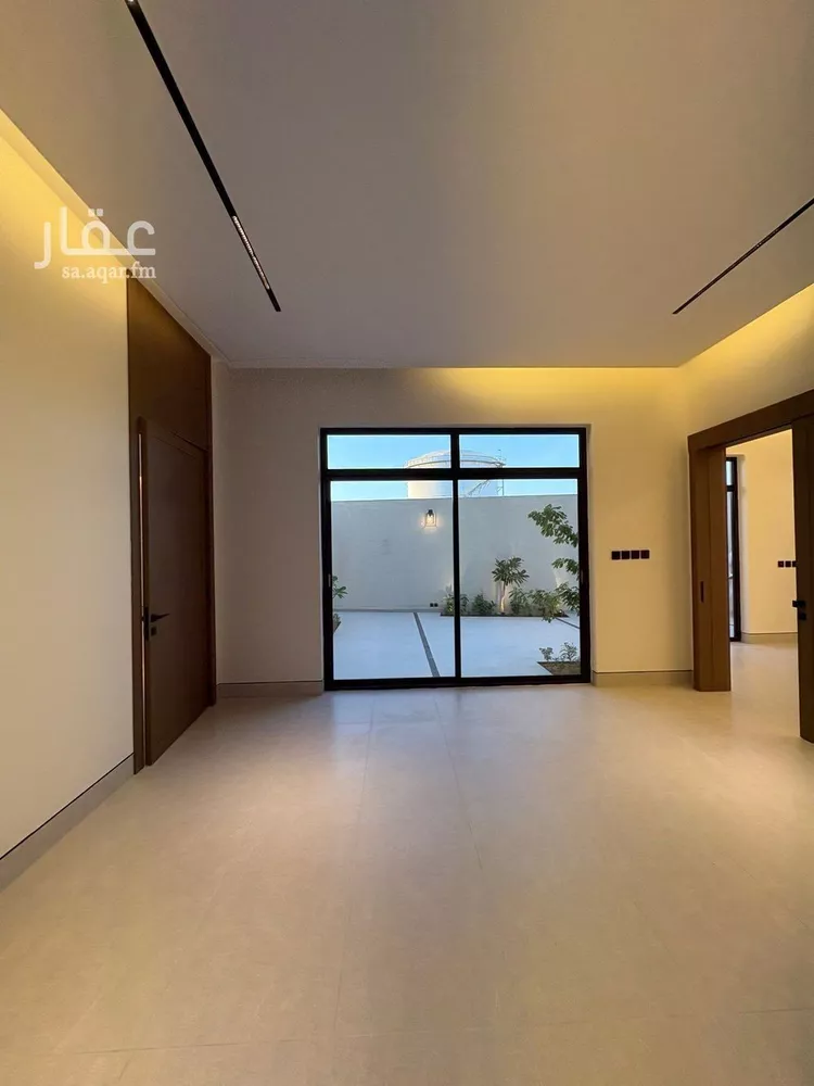 فيلا للبيع في شارع القاسم النويري, حي المهدية, مدينة الرياض, منطقة الرياض صورة 3