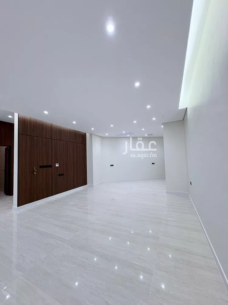 Villa for Sale in Riyadh Al Mahdiyah صورة 4