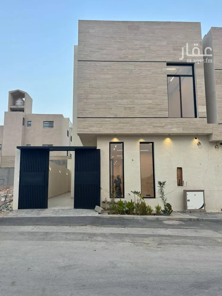 فيلا للبيع في شارع السيل الكبير, حي المهدية, مدينة الرياض, منطقة الرياض
