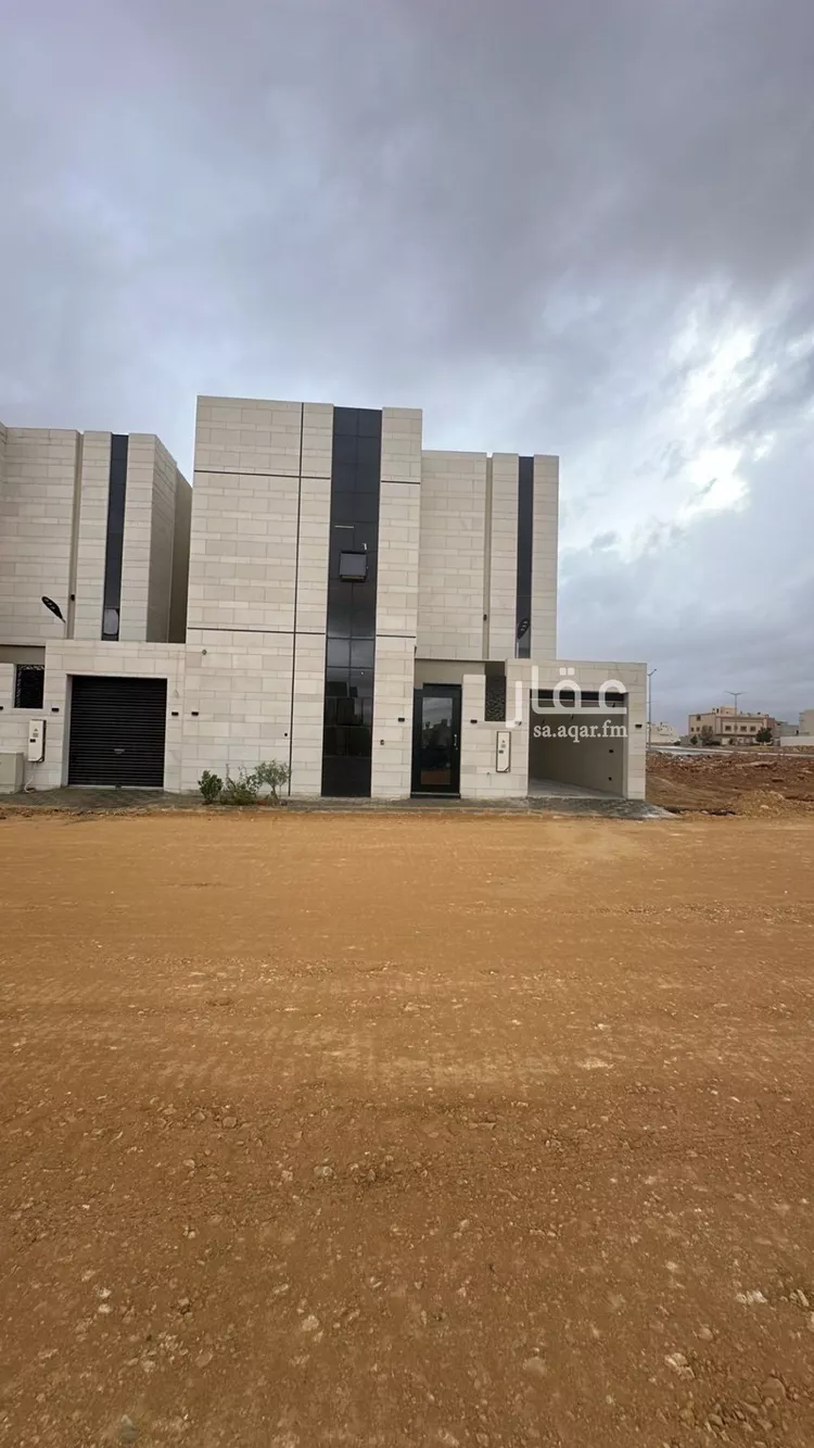 Villa for Sale in Riyadh Al Mahdiyah