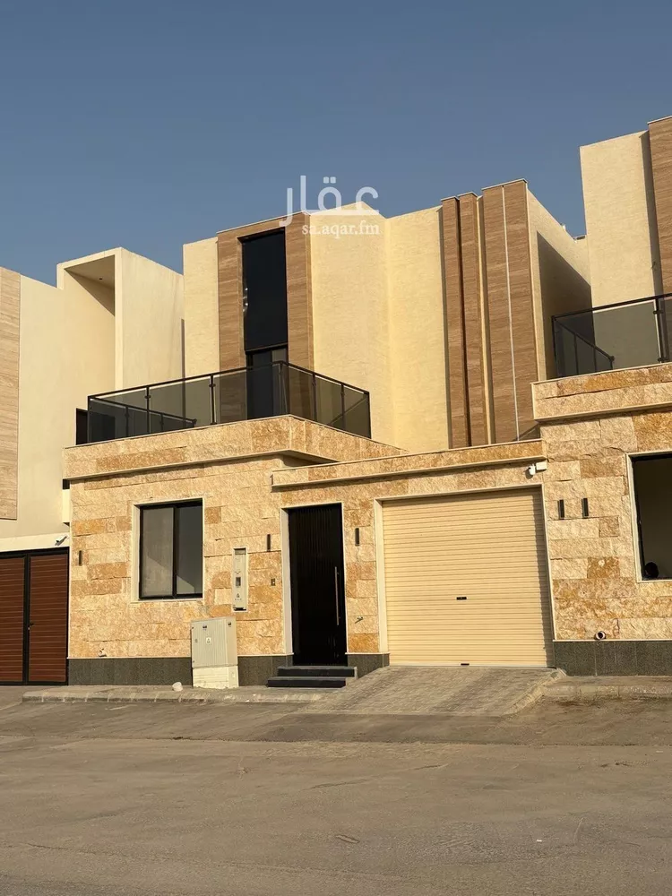فيلا للبيع في شارع إبراهيم المروزي, حي المهدية, مدينة الرياض, منطقة الرياض صورة 3