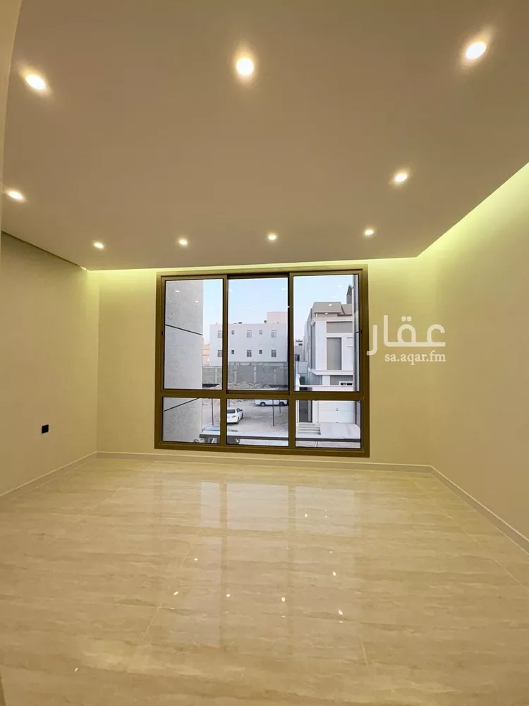فيلا للبيع في شارع السيل الكبير, حي المهدية, مدينة الرياض, منطقة الرياض صورة 5