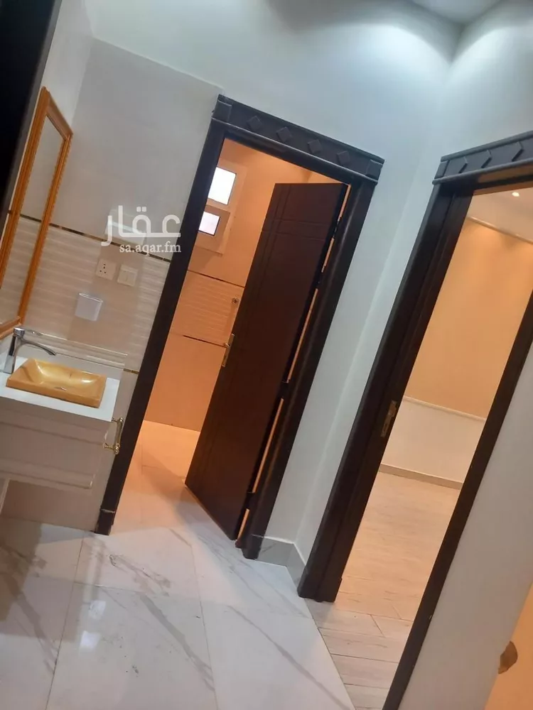 فيلا للبيع في شارع جبل الحسي, حي ظهرة لبن, مدينة الرياض, منطقة الرياض صورة 4