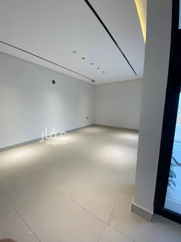 Villa for Sale in Riyadh Al Mahdiyah صورة 3