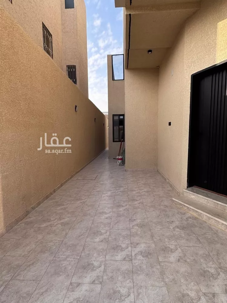 Villa for Sale in Riyadh Al Mahdiyah صورة 5