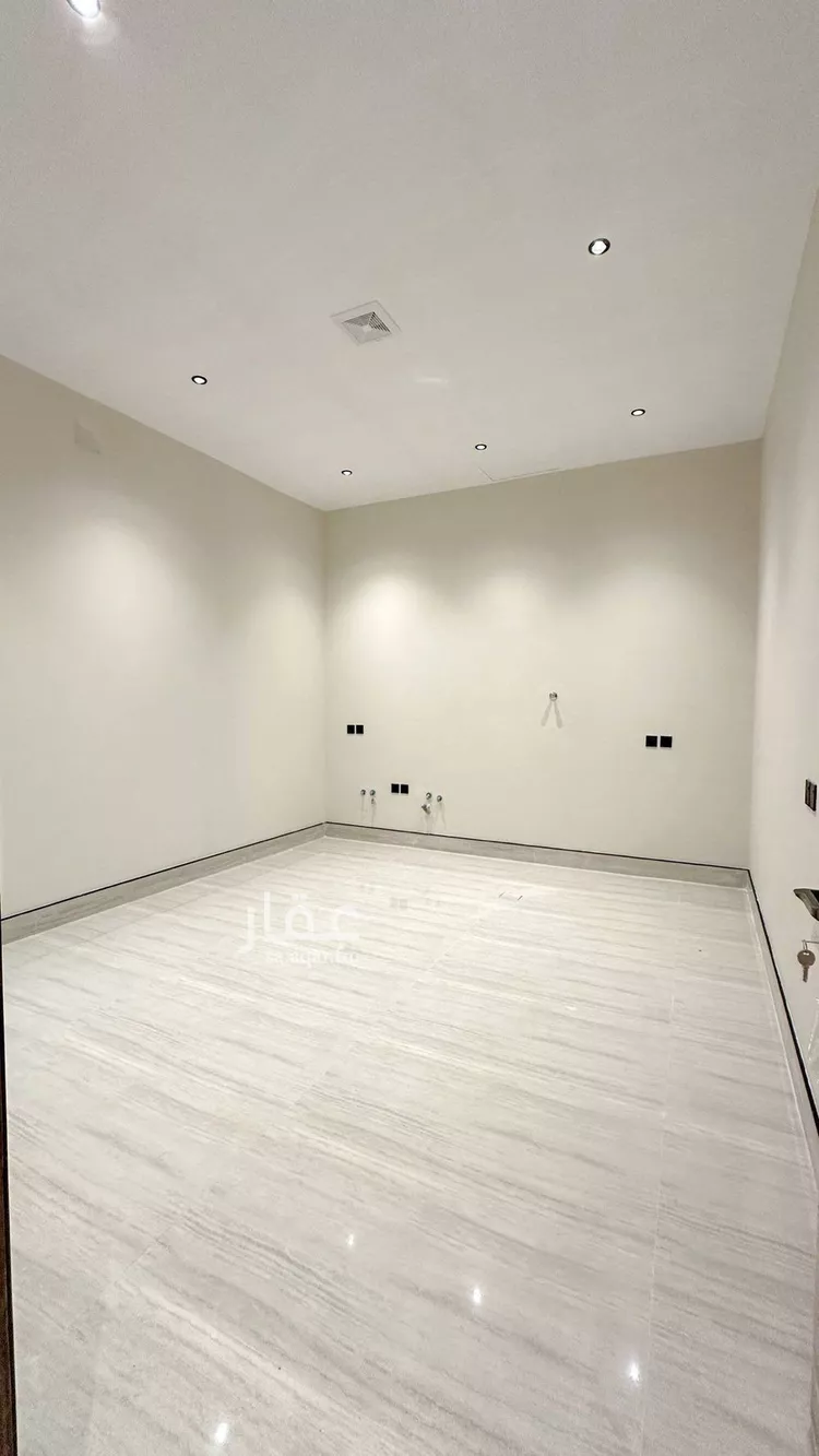 Villa for Sale in Riyadh Al Mahdiyah 13