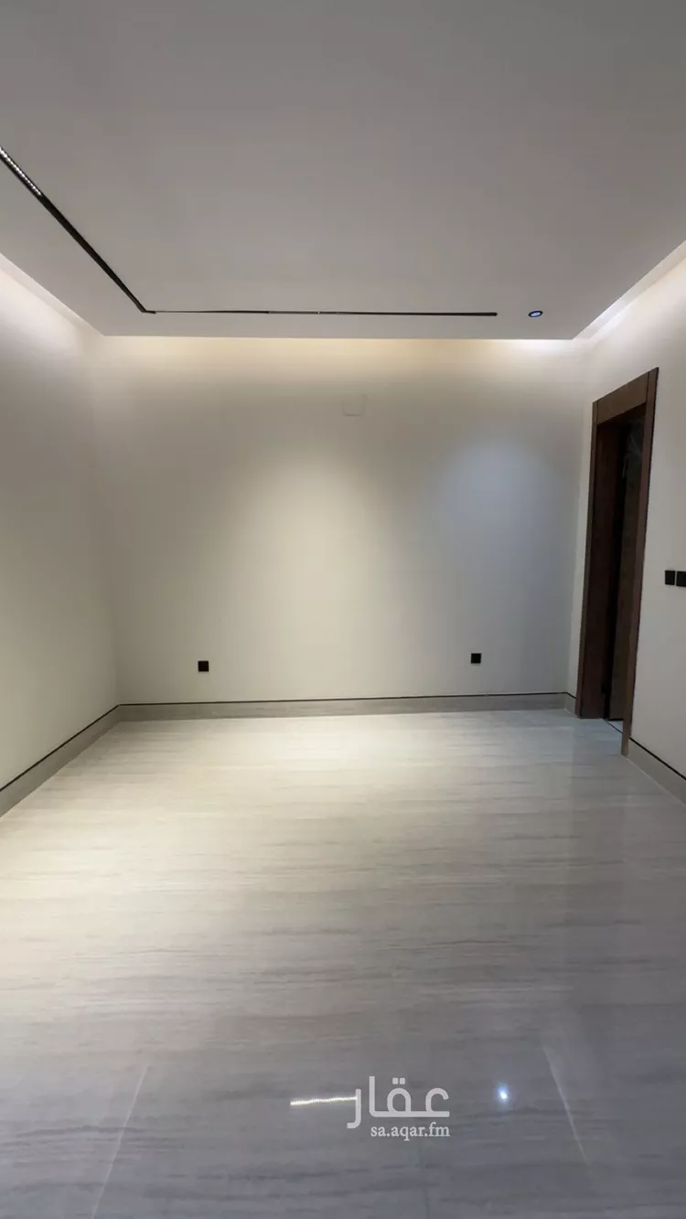 فيلا للبيع في شارع إسماعيل بن أبي الغنائم, حي المهدية, مدينة الرياض, منطقة الرياض 17