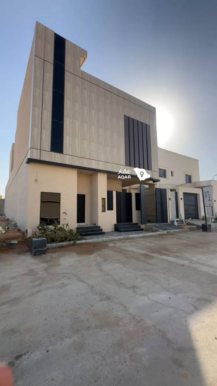 Villa for Sale in Riyadh Al Mahdiyah