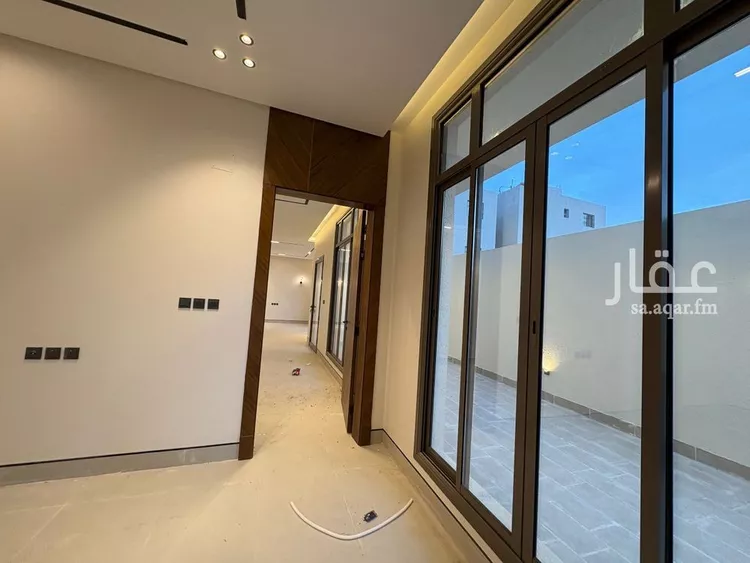 فيلا للبيع في شارع حلل بنت أبي المكارم, حي المهدية, مدينة الرياض, منطقة الرياض صورة 4