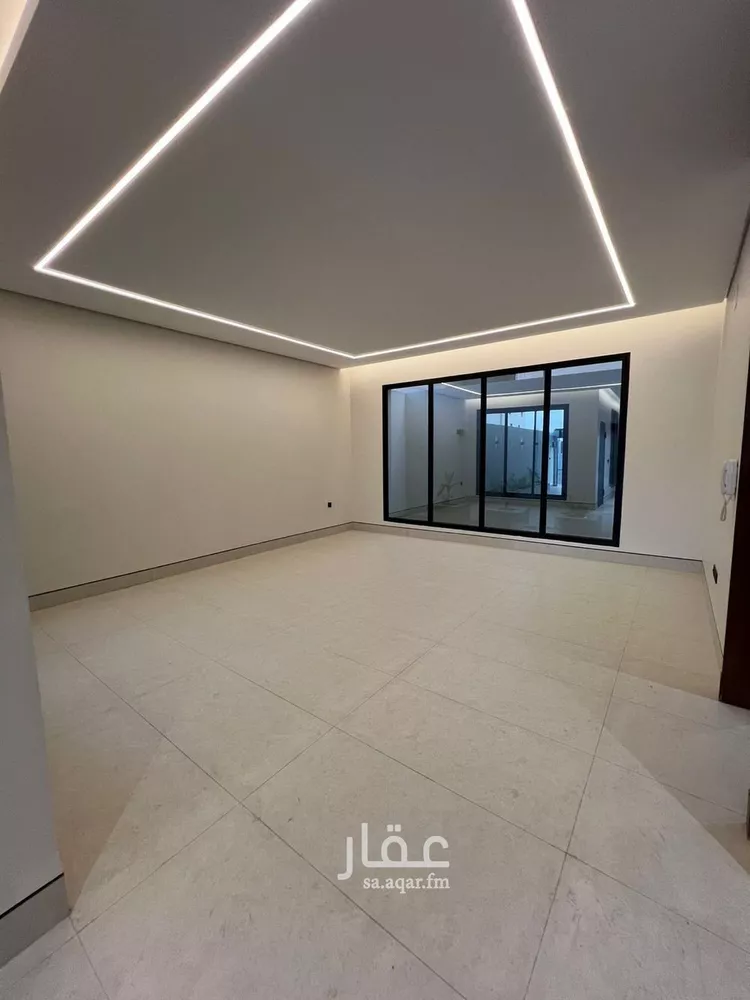 فيلا للبيع في شارع محمد بن أبي بكر القيم, حي المهدية, مدينة الرياض, منطقة الرياض 15