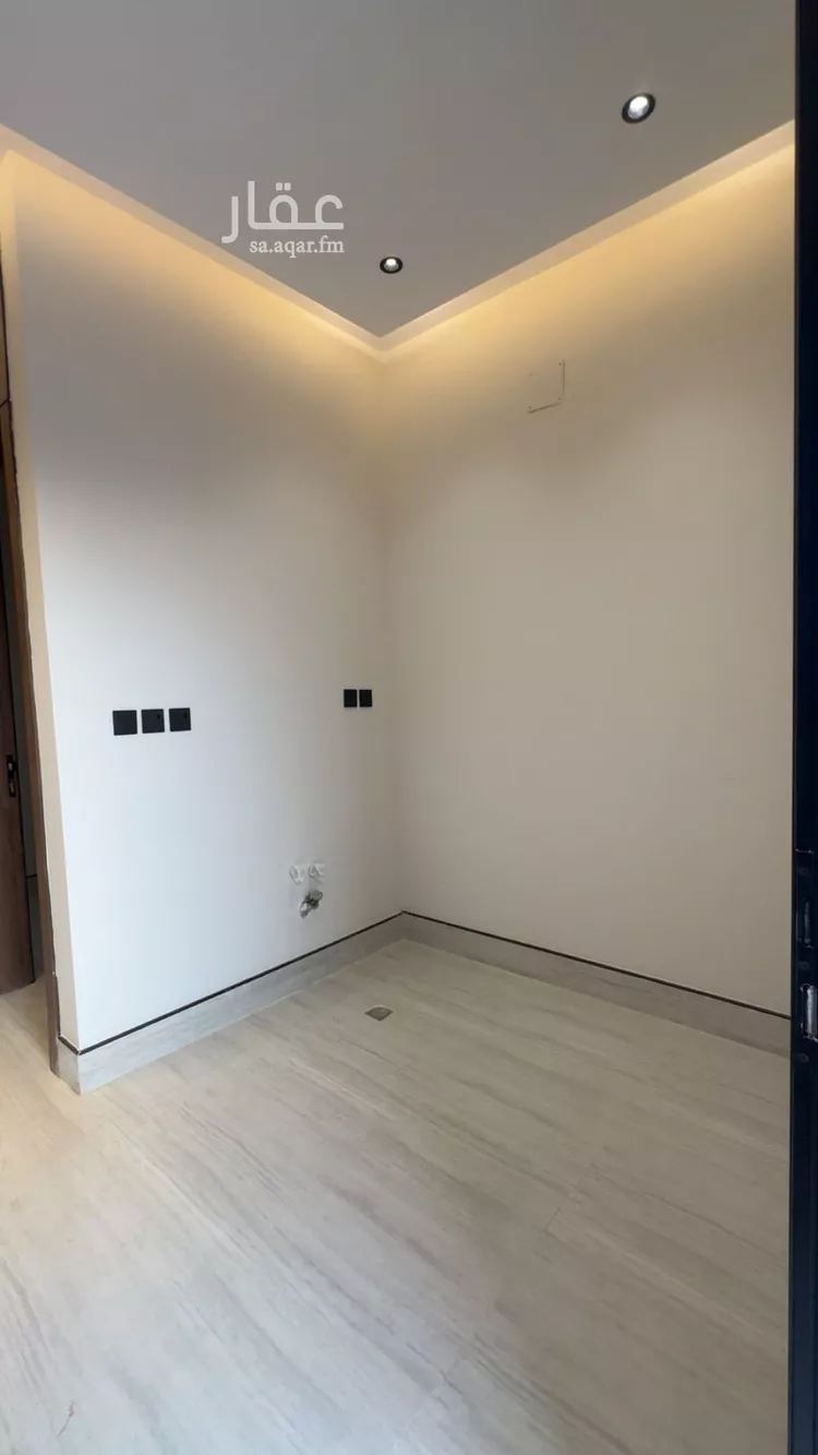 Villa for Sale in Riyadh Al Mahdiyah 19