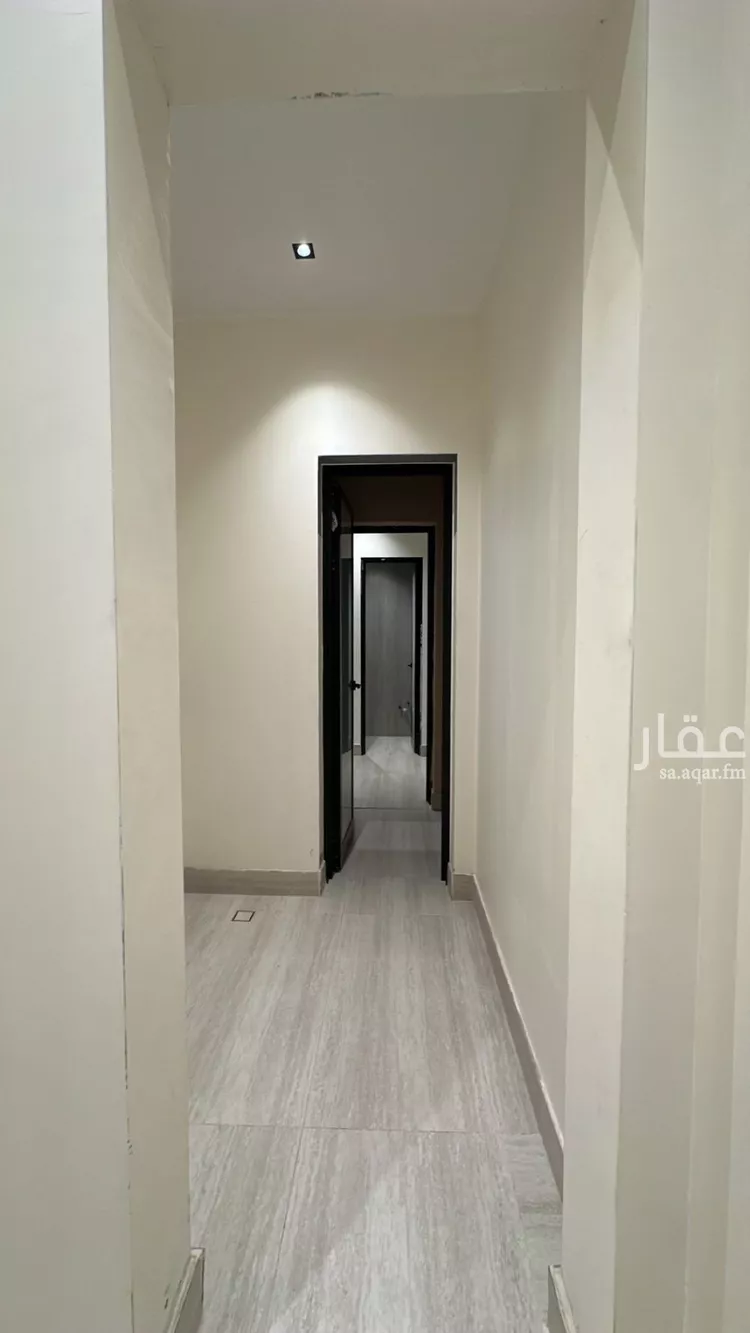فيلا للبيع في شارع علي بن أحمد البلوي, حي المهدية, مدينة الرياض, منطقة الرياض 7