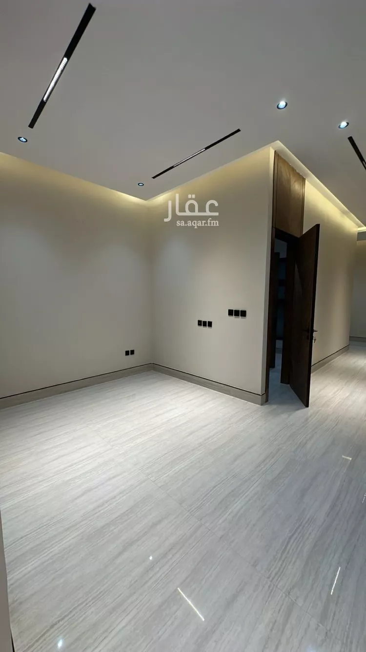 فيلا للبيع في شارع المظفر بن النموذج, حي المهدية, مدينة الرياض, منطقة الرياض 23