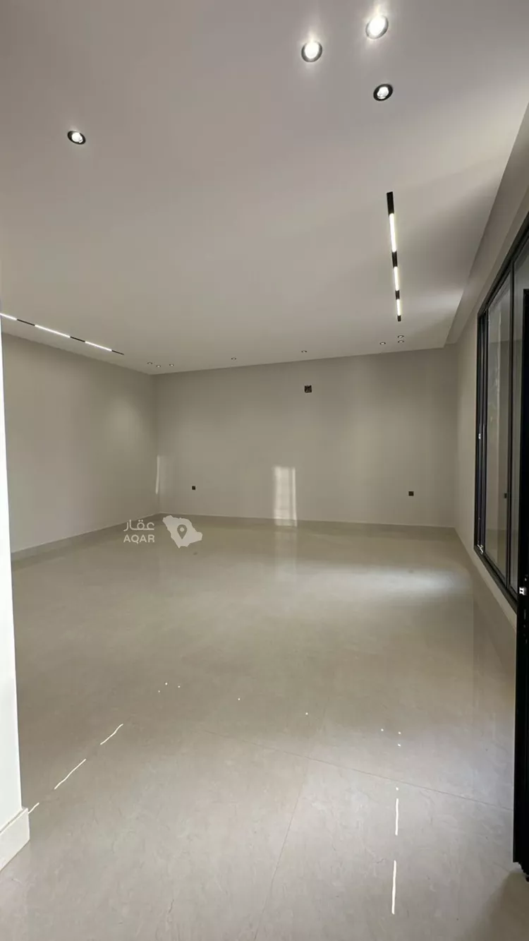 Villa for Sale in Riyadh Al Mahdiyah صورة 2