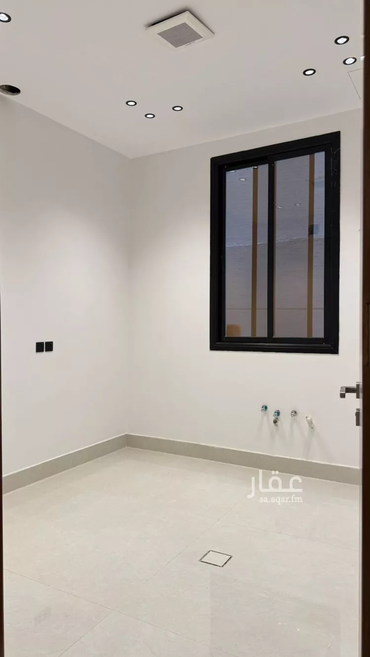 Villa for Sale in Riyadh Al Mahdiyah صورة 2