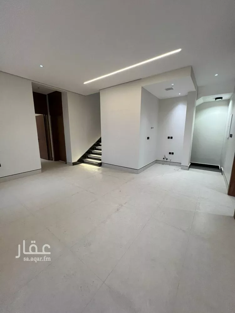 فيلا للبيع في شارع محمد بن أبي بكر القيم, حي المهدية, مدينة الرياض, منطقة الرياض 6