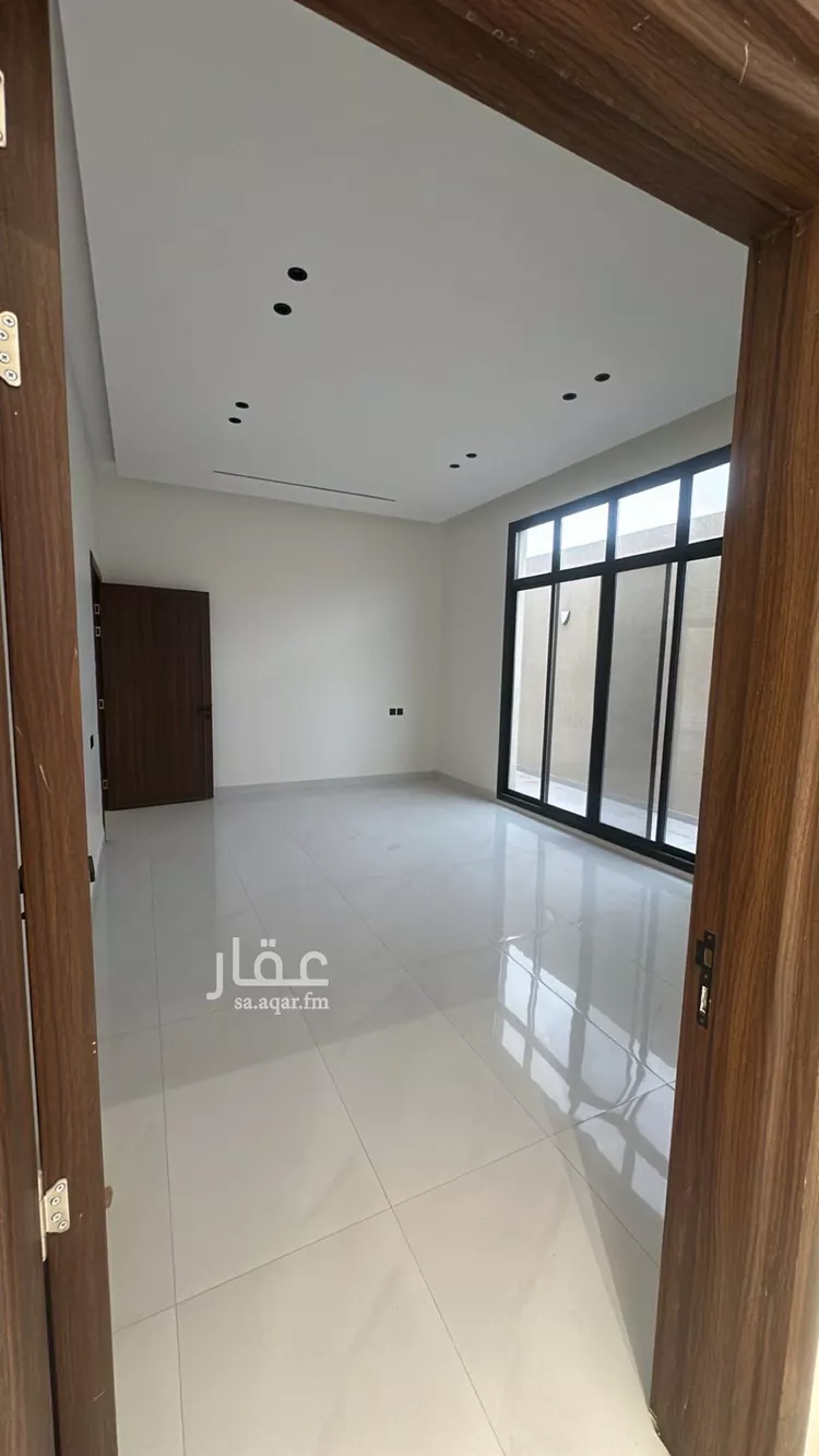 فيلا للبيع في شارع القاسم النويري, حي المهدية, مدينة الرياض, منطقة الرياض صورة 4