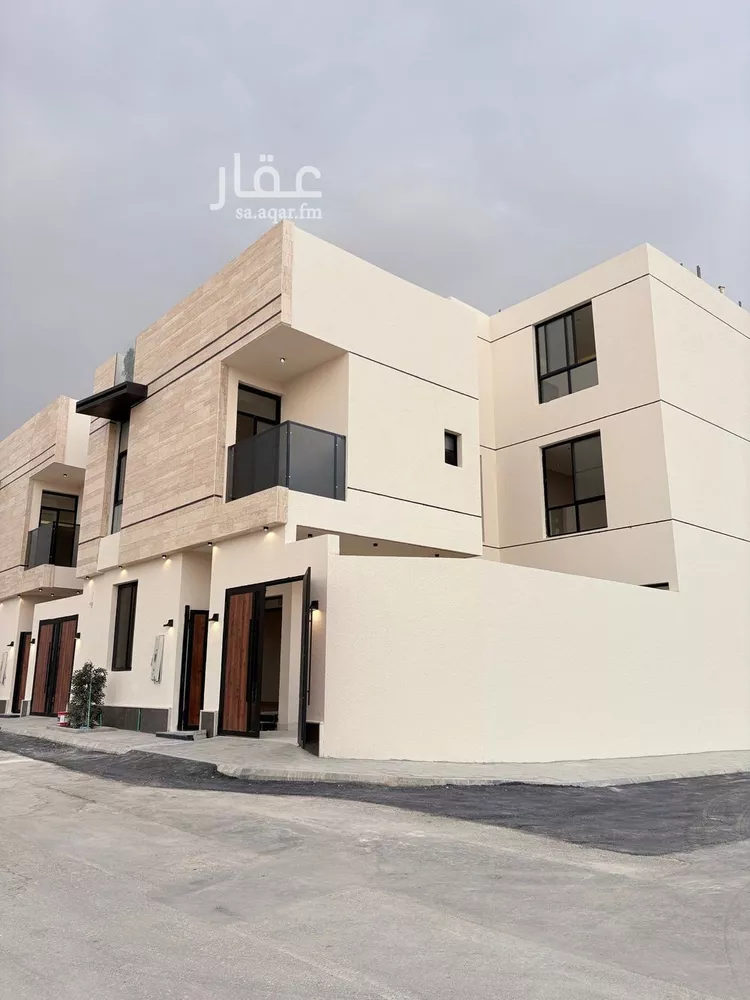 فيلا للبيع في شارع عبدالله بن الشاعر, حي المهدية, مدينة الرياض, منطقة الرياض صورة 4