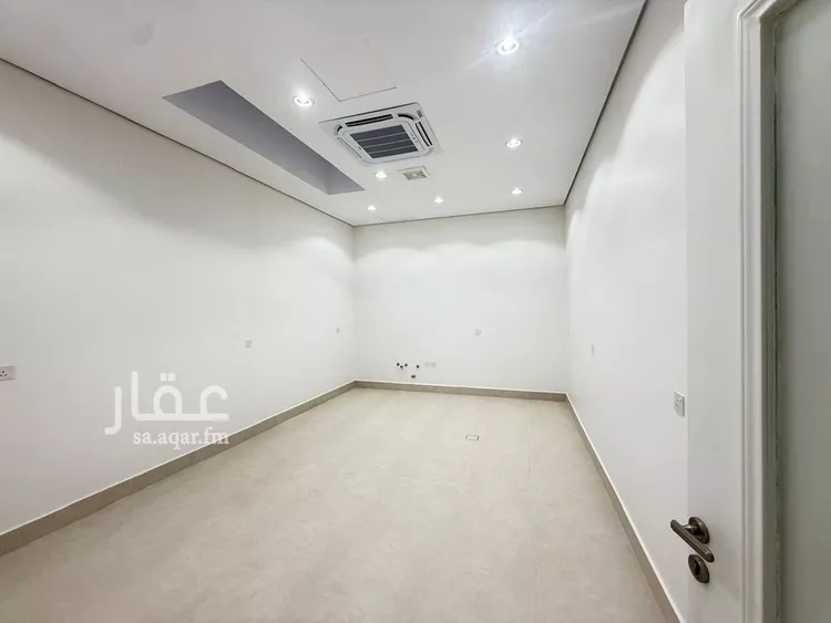 فيلا للبيع في شارع مليح بن طريف, حي المهدية, مدينة الرياض, منطقة الرياض 8