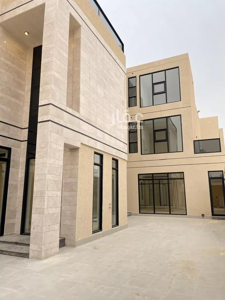 Villa for Sale in Riyadh Al Mahdiyah صورة 3