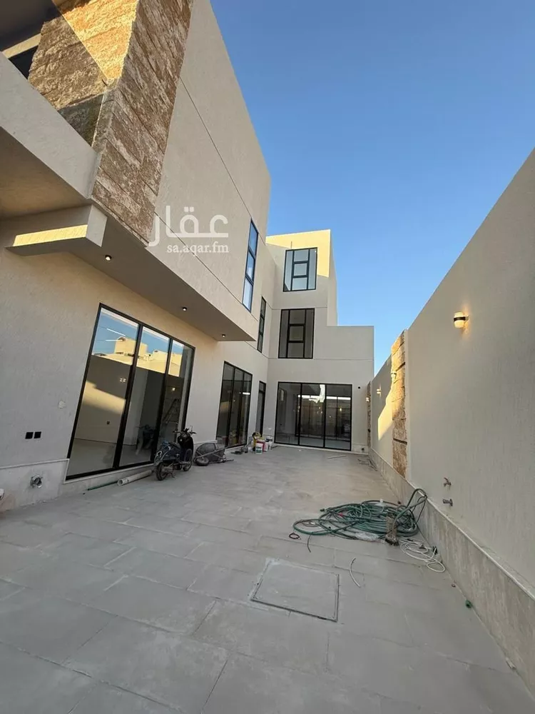 Villa for Sale in Riyadh Al Mahdiyah صورة 2