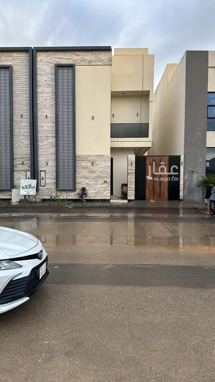 Villa for Sale in Riyadh Al Mahdiyah