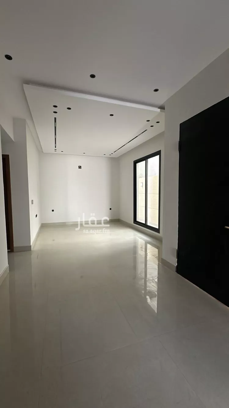 فيلا للبيع في شارع عفيف الدين الثقفي, حي المهدية, مدينة الرياض, منطقة الرياض صورة 2