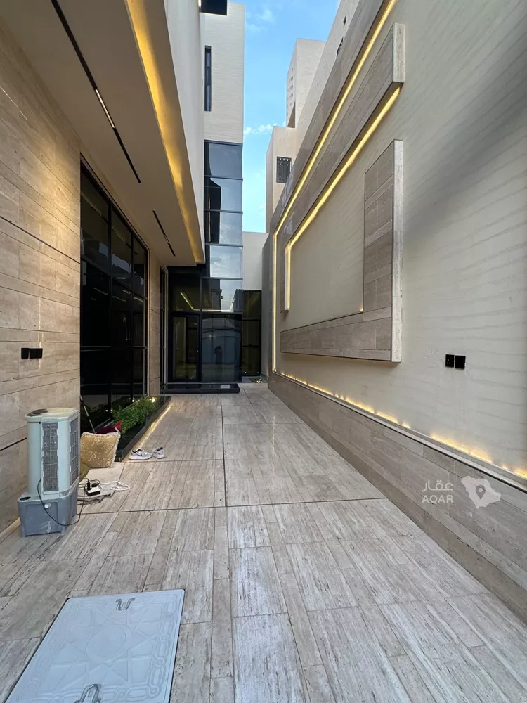فيلا للبيع في شارع المظفر بن النموذج, حي المهدية, مدينة الرياض, منطقة الرياض 2