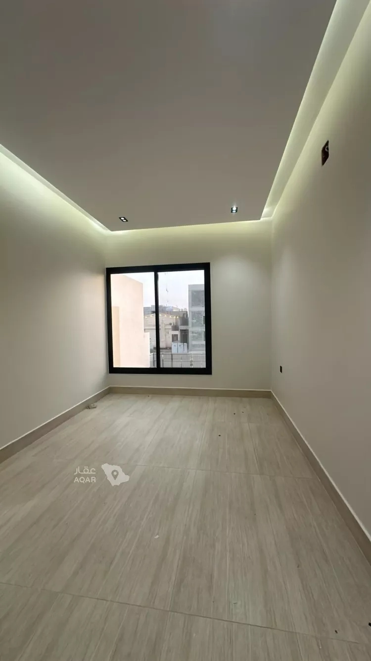 فيلا للبيع في شارع السيل الكبير, حي المهدية, مدينة الرياض, منطقة الرياض 4