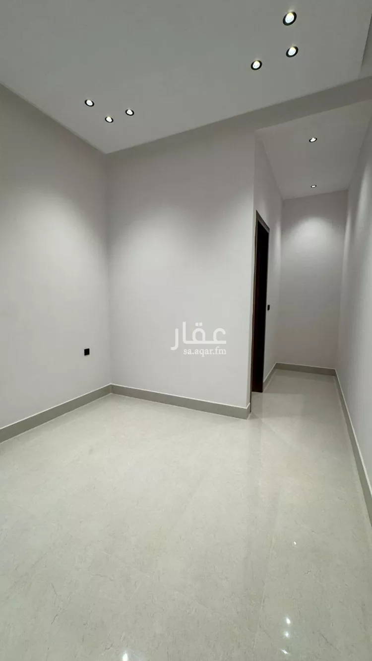 Villa for Sale in Riyadh Al Mahdiyah صورة 5