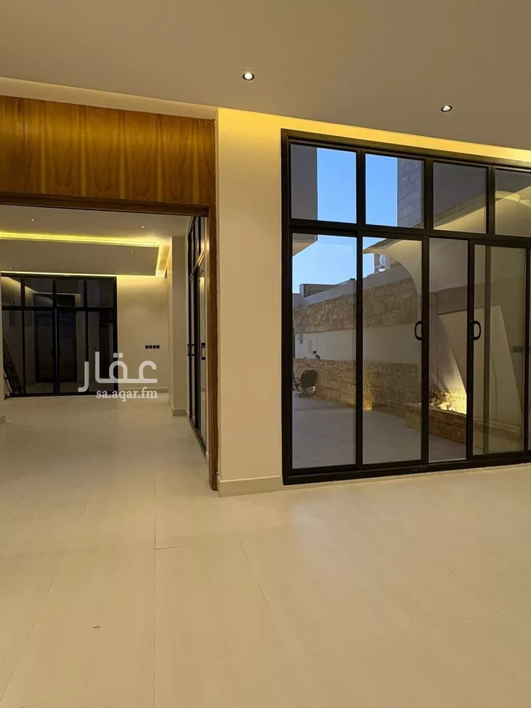 Villa for Sale in Riyadh Al Mahdiyah صورة 3