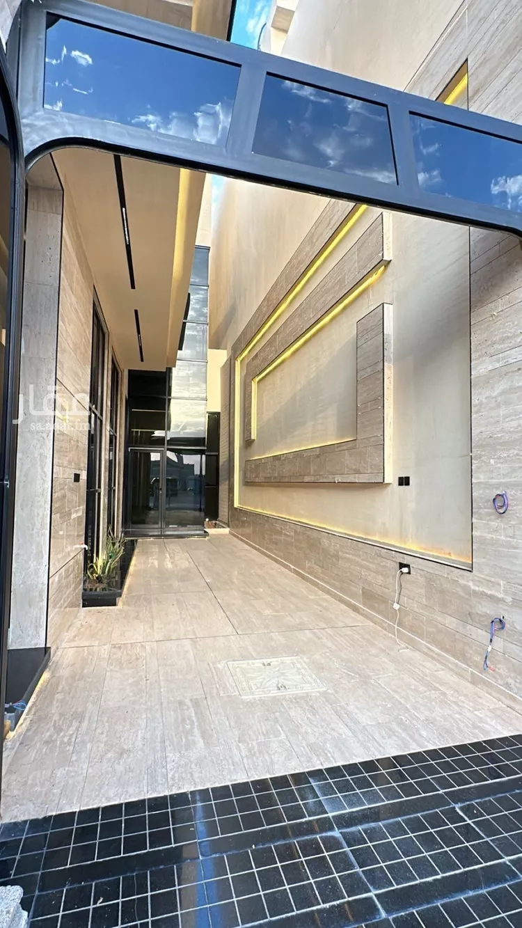 Villa for Sale in Riyadh Al Mahdiyah صورة 2