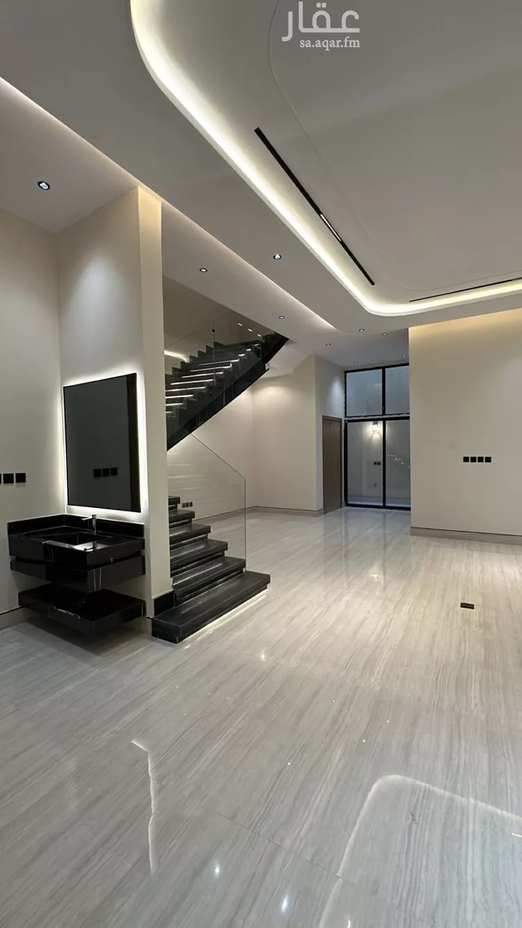 Villa for Sale in Riyadh Al Mahdiyah صورة 4