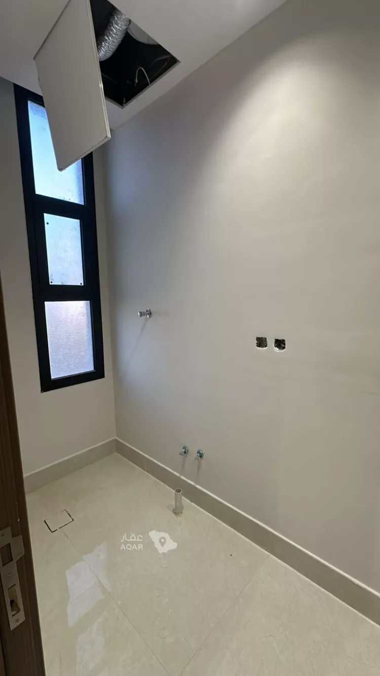 Villa for Sale in Riyadh Al Mahdiyah 11