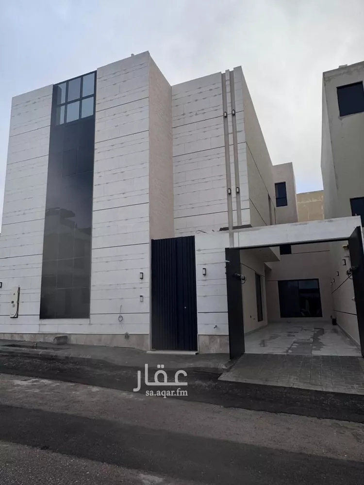 فيلا للبيع في شارع أنس الكناني, حي المهدية, مدينة الرياض, منطقة الرياض