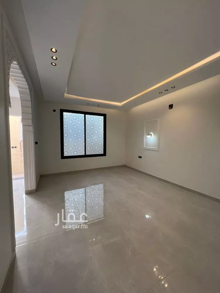 Villa for Sale in Riyadh Al Mahdiyah صورة 4