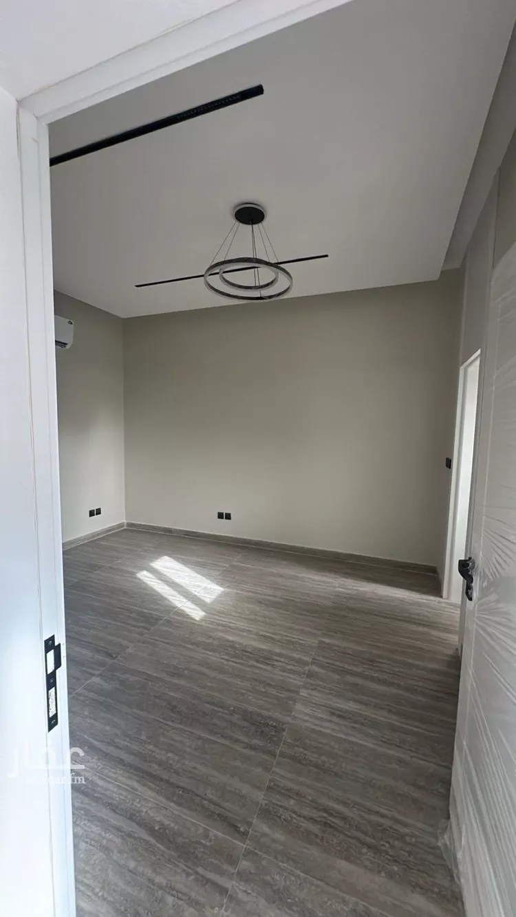 فيلا للبيع في شارع سعد الله بن مجالد, حي المهدية, مدينة الرياض, منطقة الرياض صورة 4