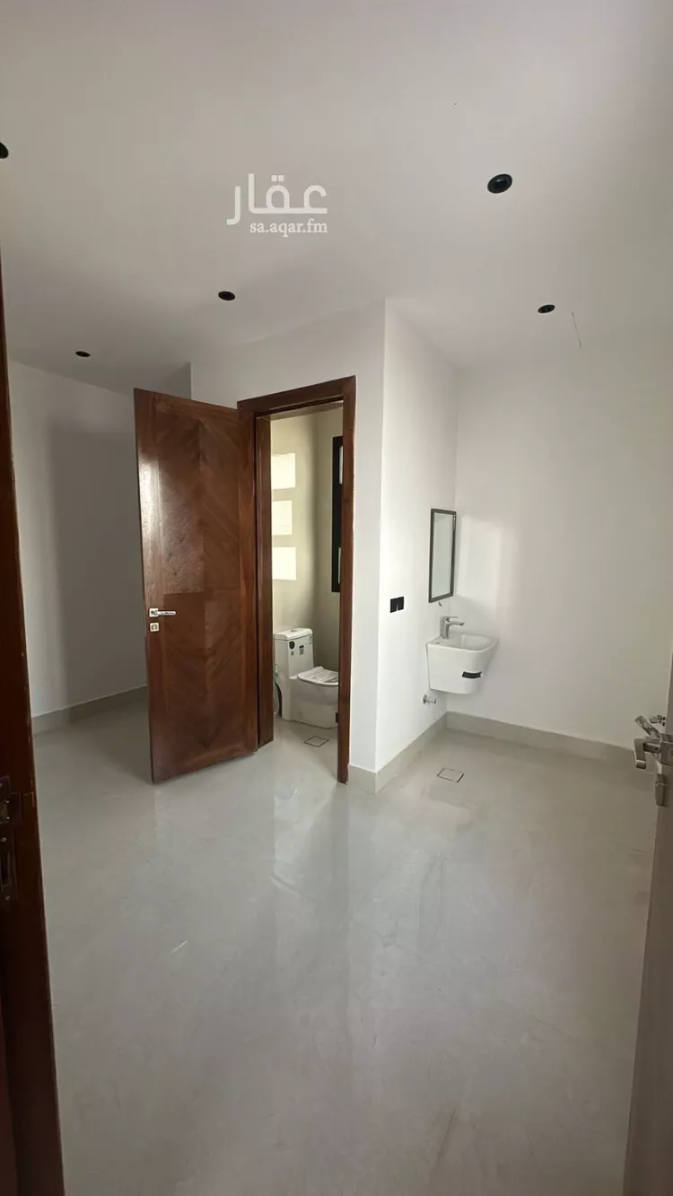 Villa for Sale in Riyadh Al Mahdiyah 11