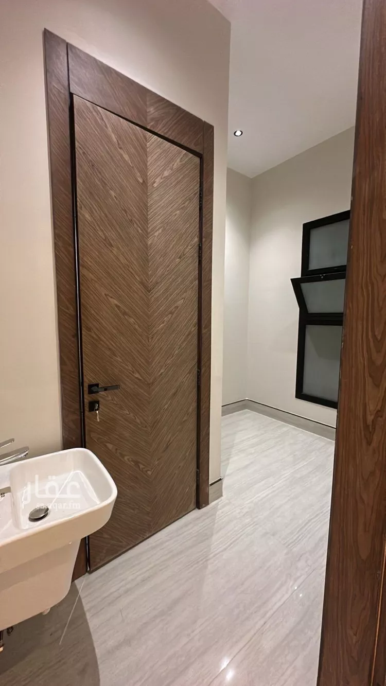 Villa for Sale in Riyadh Al Mahdiyah 23
