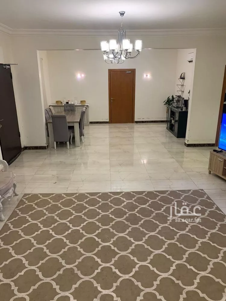 فيلا للبيع في شارع إبراهيم بن عبدالله الميرغني, حي المعيزيلة, مدينة الرياض, منطقة الرياض صورة 3