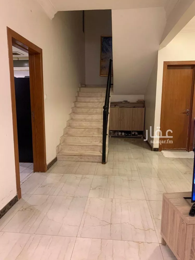 فيلا للبيع في شارع إبراهيم بن عبدالله الميرغني, حي المعيزيلة, مدينة الرياض, منطقة الرياض صورة 5