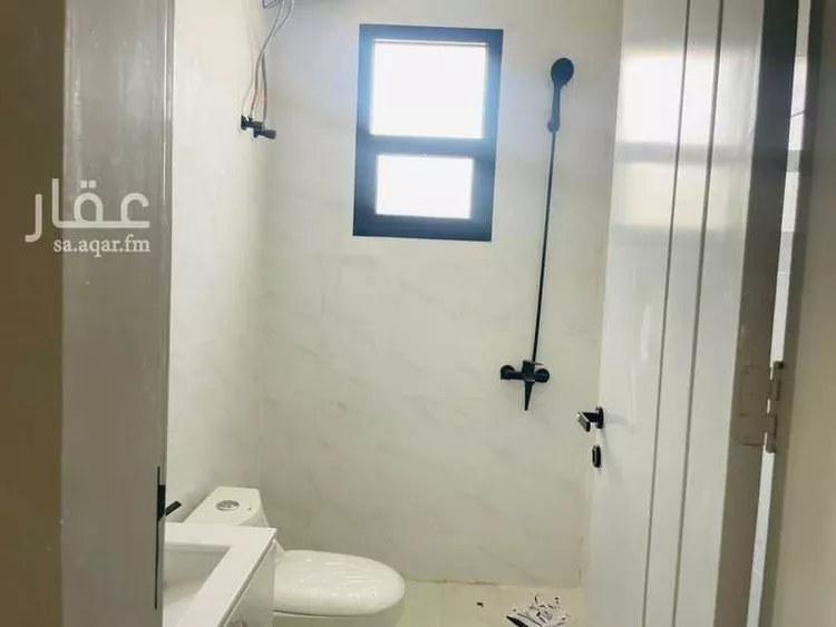 دور للبيع في شارع رقم 93, حي الجنادرية, مدينة الرياض, منطقة الرياض صورة 5