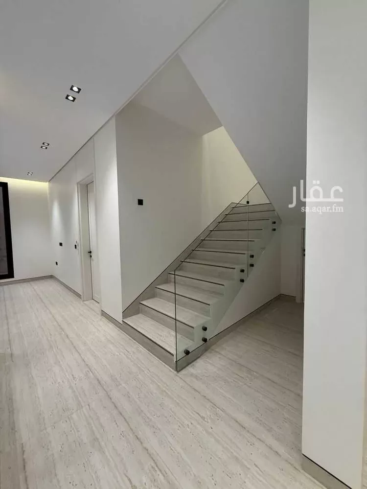 فيلا للبيع في شارع عبدالله بن أبي الهذيل, حي الرمال, مدينة الرياض, منطقة الرياض 6