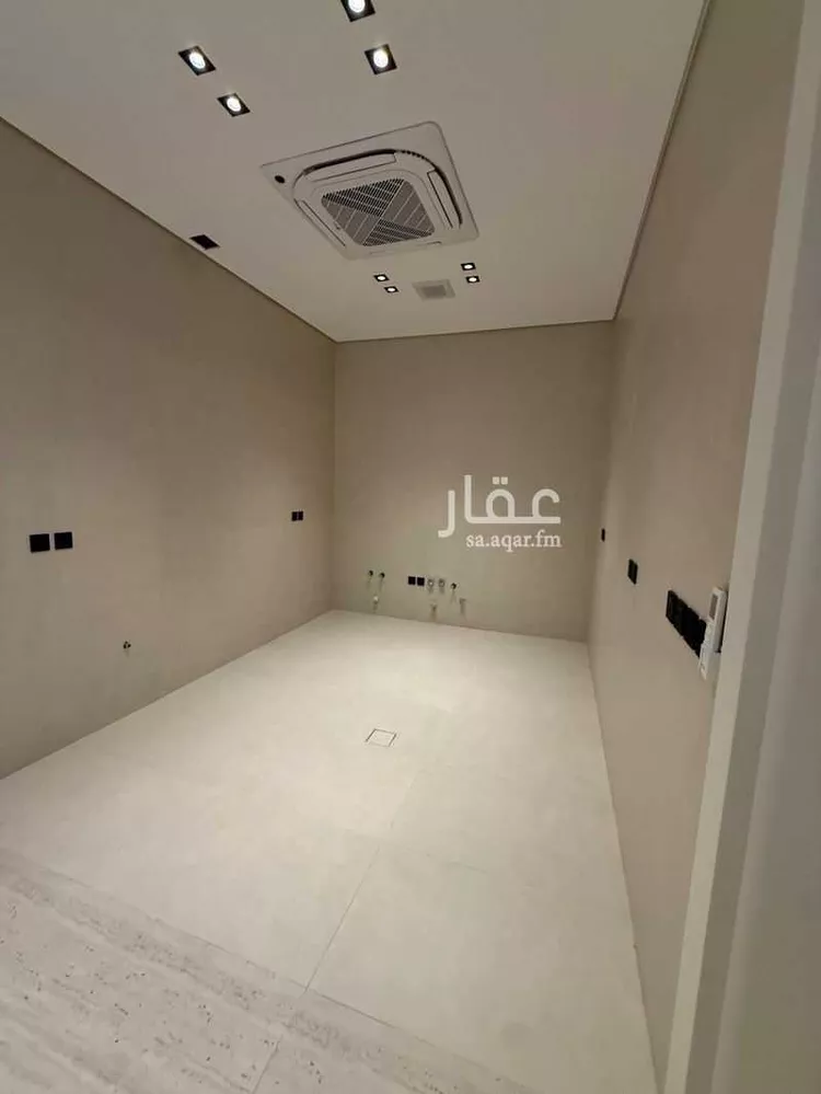 فيلا للبيع في شارع عبدالله بن أبي الهذيل, حي الرمال, مدينة الرياض, منطقة الرياض صورة 5