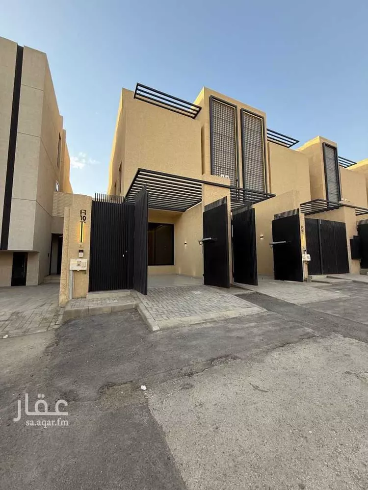 فيلا للبيع في شارع عبدالله بن أبي الهذيل, حي الرمال, مدينة الرياض, منطقة الرياض صورة 2