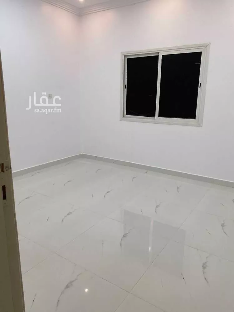 شقة للإيجار في شارع شارع فاطمة بنت أبي طالب (رضي الله عنها), حي السنيدية, مدينة الاحساء, المنطقة الشرقية