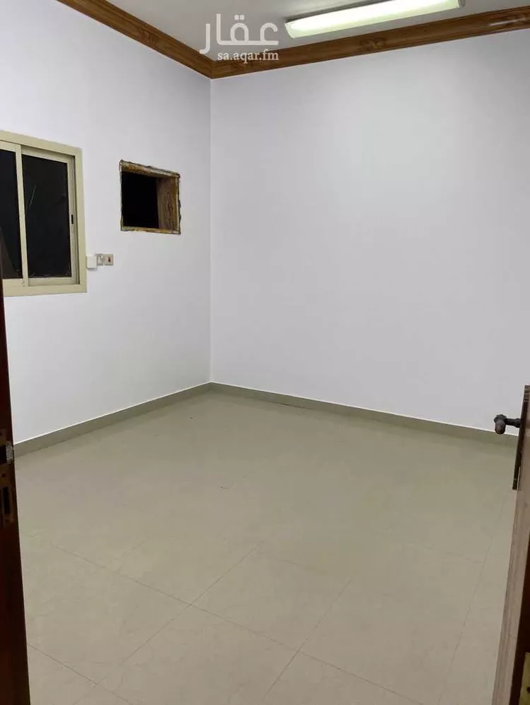 شقة للإيجار في شارع مسلم بن مجفل السبيعي, حي منيفة, مدينة الاحساء, المنطقة الشرقية